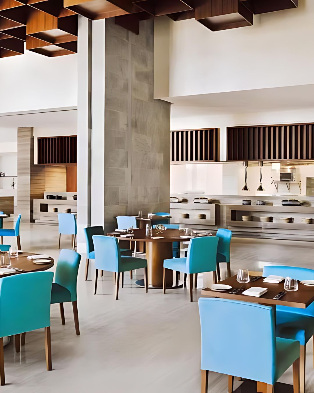 Holiday Inn, Dubai Al-Maktoum